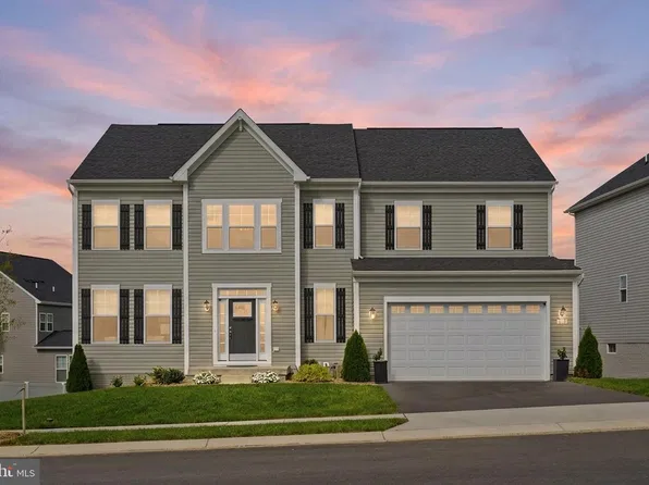 112 Fargo Ln, Martinsburg, WV 25403