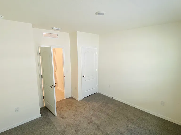 7 Melogold Dr — Photo 14