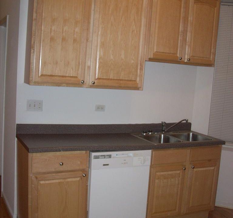 1st image of 2450 N Southport Ave APT 101