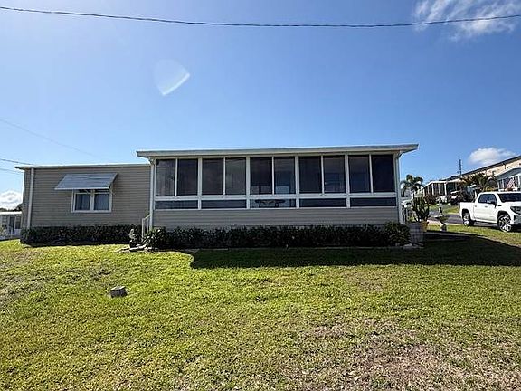 5th image of 29 Paradise Hill Dr