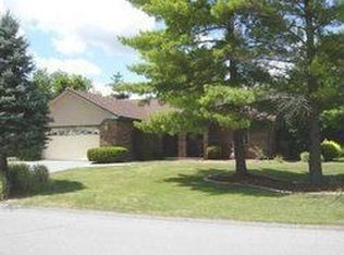 1024 Ridgeview Ct, Avon, IN 46123