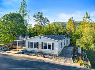 19690 Antioch Rd, White city, OR 97503