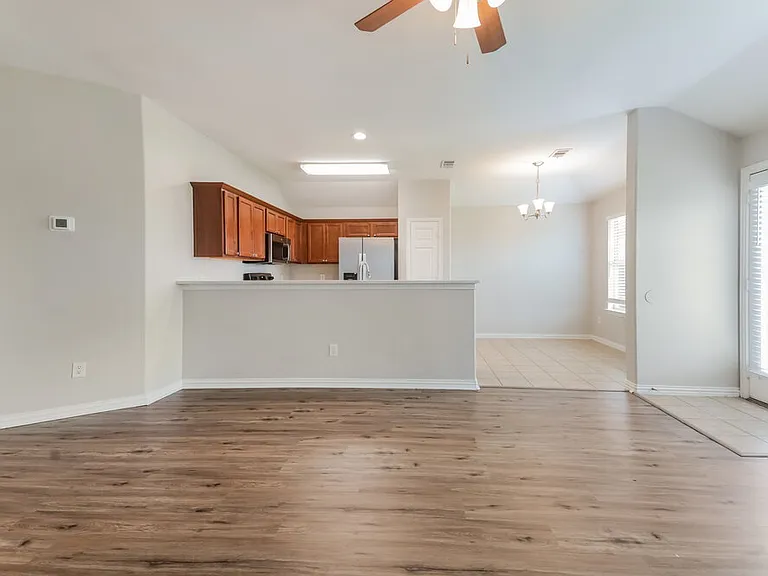 713 Cedar Cove Dr — Photo 7