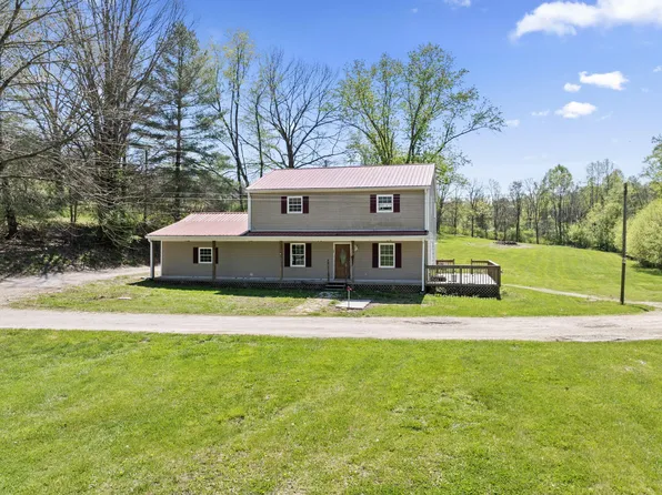 737 Fintville Rd N, Versailles, KY 40383