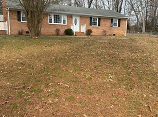 7820 Conifer Rd, North Chesterfield, VA 23237