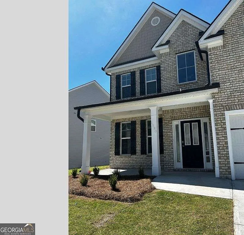 4 bed, 3.0 bath, $3,500 — Photo 1