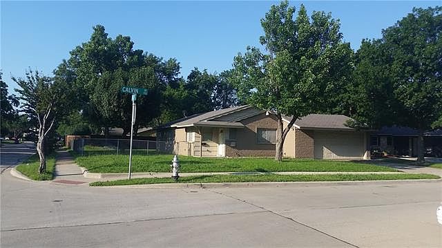 2nd image of 918 Calvin Dr