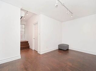 102 Greenwich Ave APT 1, New York, NY 10011
