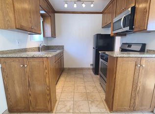 806 Austin Ave APT 3, Inglewood, CA 90302