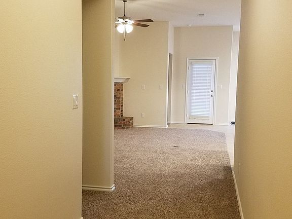 3rd image of 1323 Corral Dr