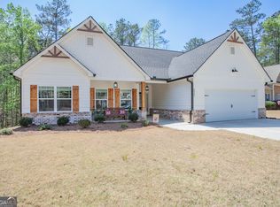 8064 Longleaf Dr, Villa Rica, GA 30180