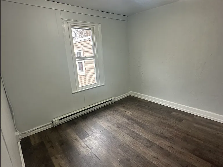 727 Front St #2 — Photo 17