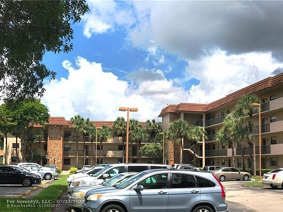4th image of 4975 E Sabal Palm Blvd APT 112