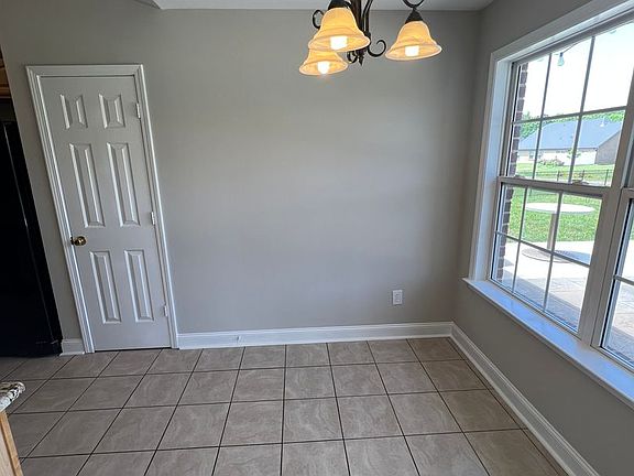5th image of 4409 Gwen Hartis Ct