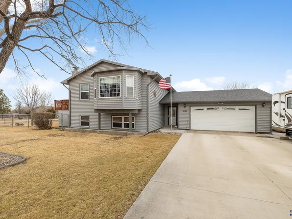 631 Westwind Dr, Box Elder, SD 57719