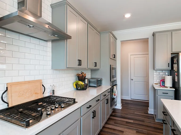 219 Abbot Pl — Photo 9