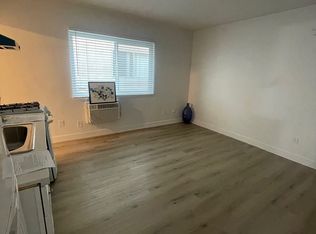 7744 Reseda Blvd #5, Reseda, CA 91335