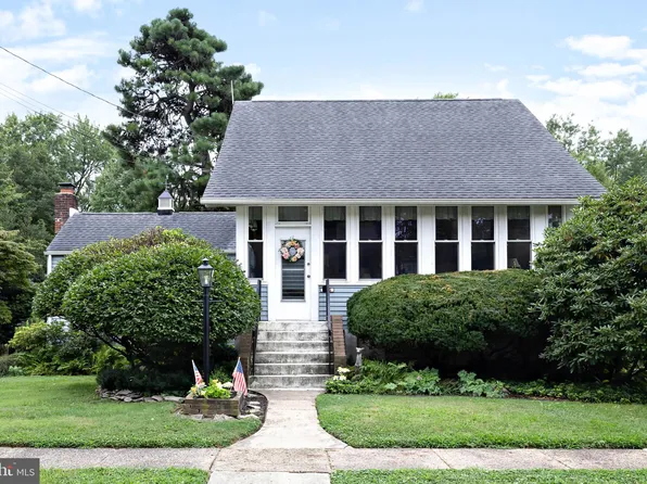 836 Lambert Ave, Mount Ephraim, NJ 08059