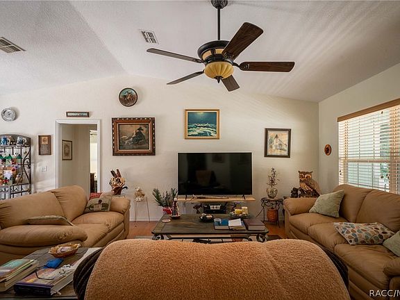 5th image of 6105 N Bayfront Dr