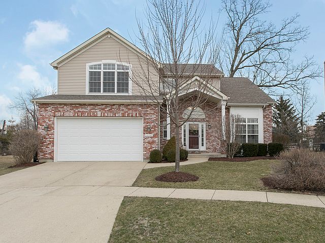 1st image of 18240 W Banbury Dr