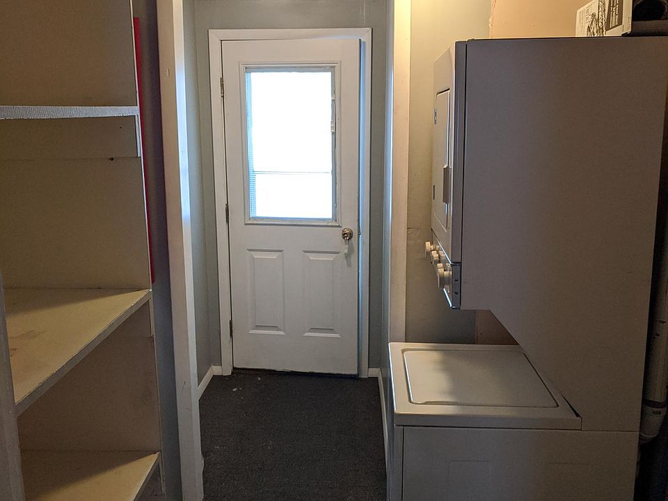 1st image of 807 E Easterday Ave