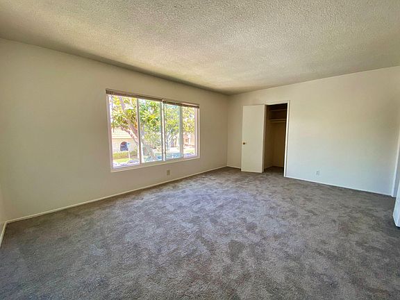 4th image of 1614 E 1st St APT 4