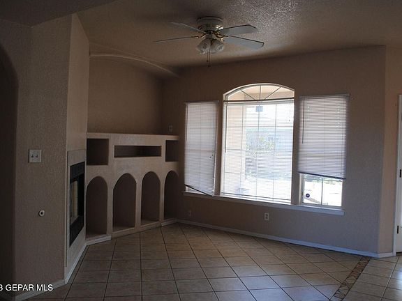 4th image of 844 De Leon Dr