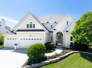 2308 Hillsboro Ln, Naperville, IL 60564