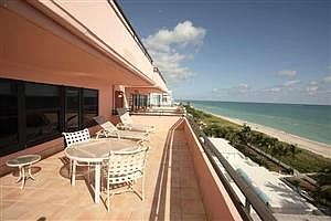 2nd image of 2555 Collins Ave APT 305