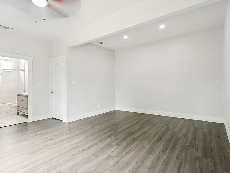 1201 S Palmetto — Photo 22