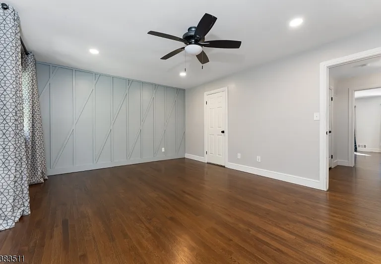 65 Hampshire Dr — Photo 13