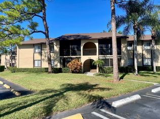 430 Pine Glen Ln APT D-2, Greenacres, FL 33463