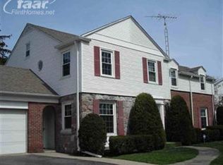1813 Lincoln Dr, Flint, MI 48503