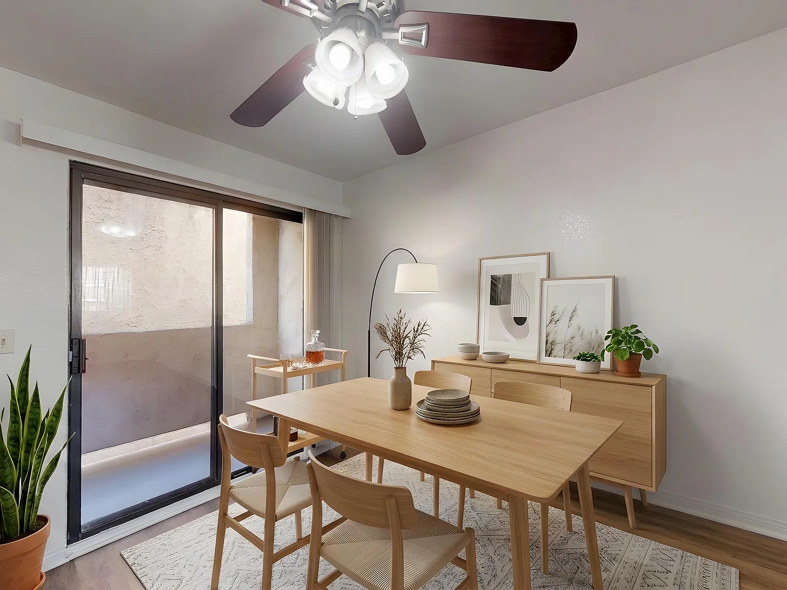 2 bed, 1.5 bath, 800 sqft, $2,595 — Photo 2
