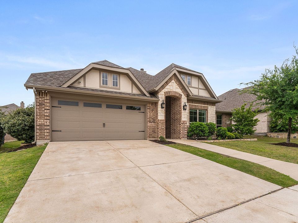 1st image of 342 Wolf Creek Dr