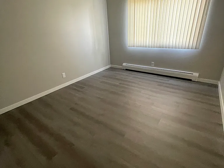 2206 Kenrich Dr SW #10 — Photo 9