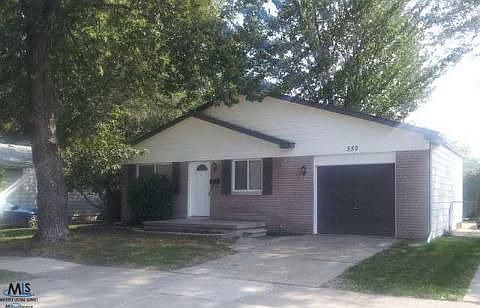 2nd image of 550 E Lincoln Ave