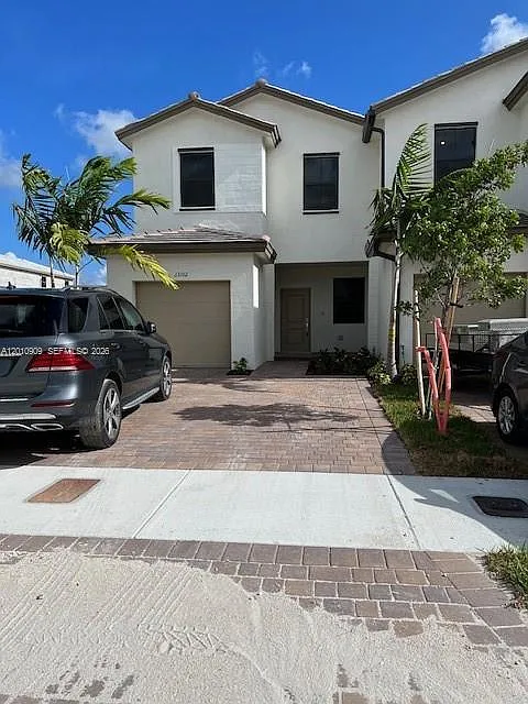 13102 SW 232 LN — Photo 2