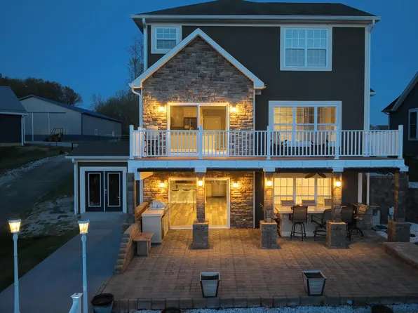 12408 N Bridgeview Dr, Monticello, IN 47960