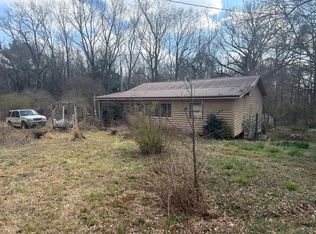 256 E Paoli Rd, Carlton, GA 30627