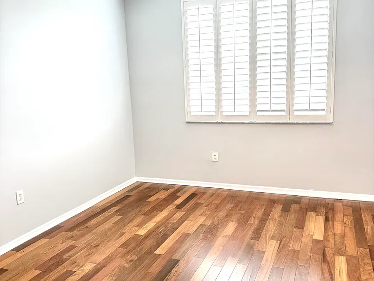 2080 Greenview Shores Blvd #413 — Photo 16