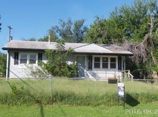 1306 Bel Air Dr, Junction City, KS 66441