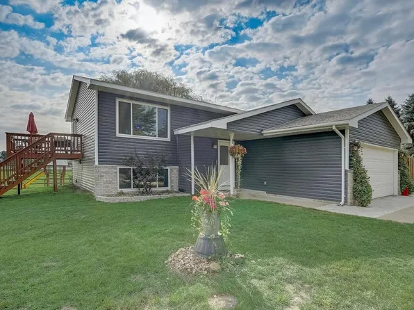 5460 367th Ct, North Branch, MN 55056