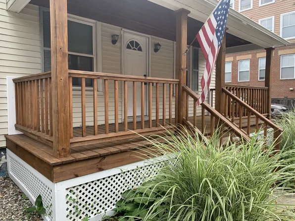 14 Green St, Stamford, CT 06902