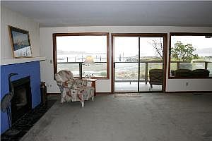 3rd image of 886 SE Bayshore Dr #A201