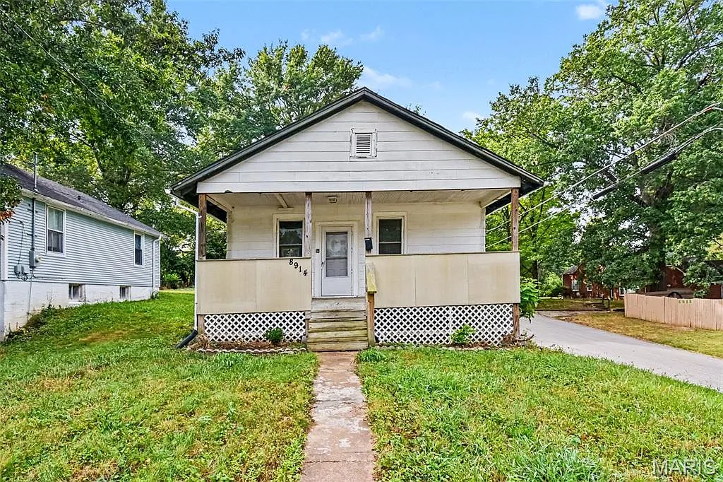 2 bed, 1.0 bath, 552 sqft, $1,195 — Photo 1