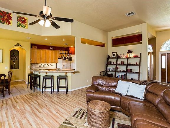5th image of 2290 Blackjack Oak St