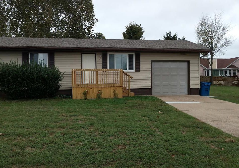 Front Entrance Deck & Garage Door