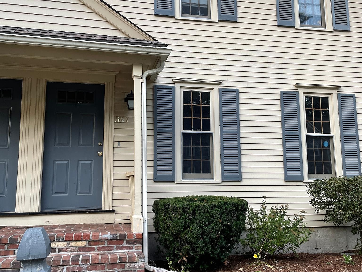 347 Wellman Ave, North Chelmsford, MA 01863 Zillow