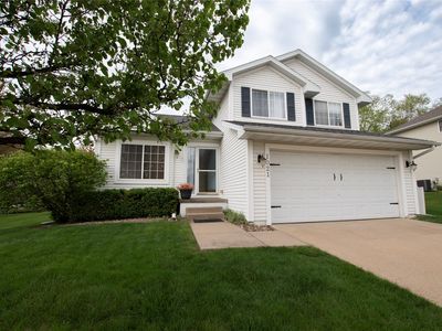 1021 Ridgewood Ct, West Des Moines, IA, 50265